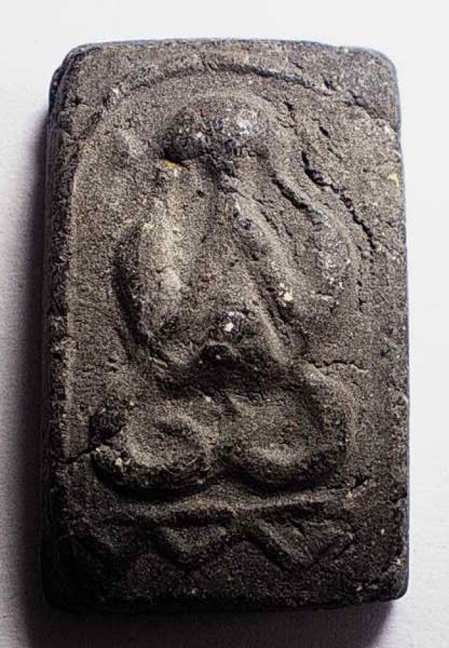 ปิดตา เนื้อผงกระดูกผี วัดโพธิ์ท่าเตียน