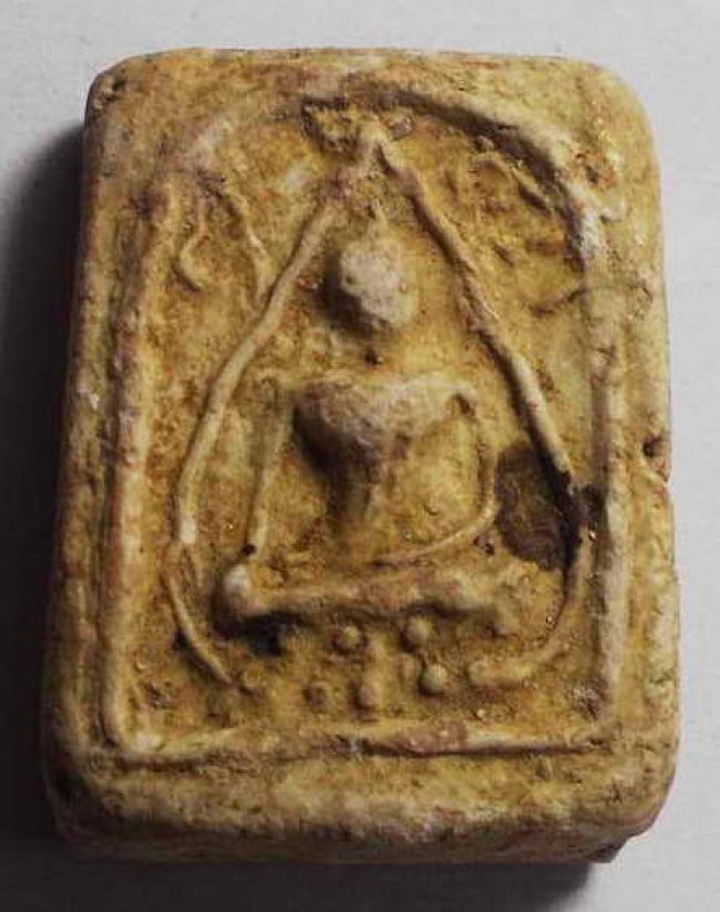 พระผงพระครูสุพจน์ วัดสุทัศน์ ปี 2484