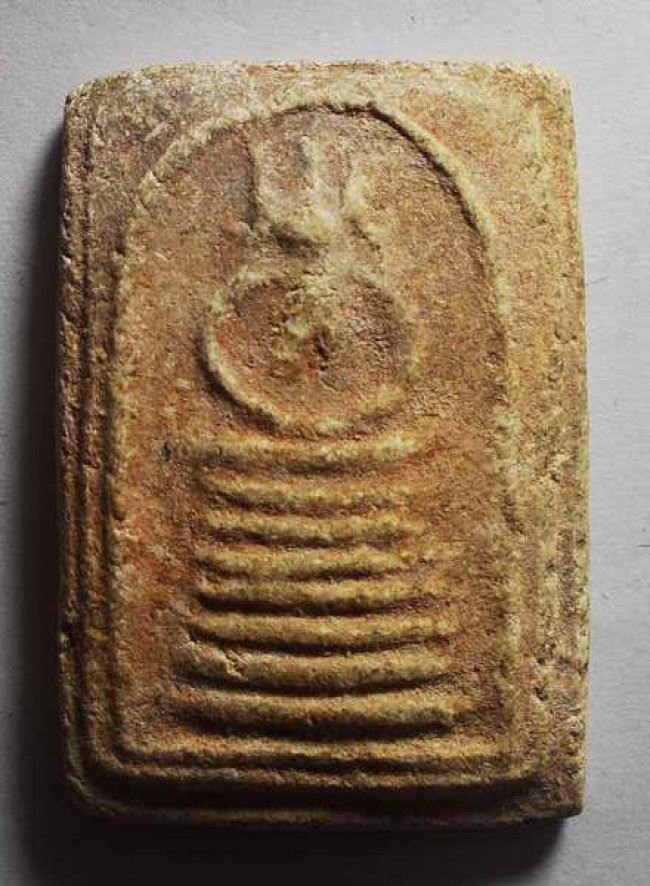 สมเด็จ 7 ชั้น กรุวัดดักคะนน ชัยนาท